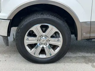 Ford F-150 2019 4x4 King Ranch 4dr SuperCrew 5.5 ft. SB