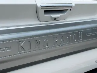 Ford F-150 2019 4x4 King Ranch 4dr SuperCrew 5.5 ft. SB