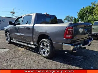 Ram 1500 2023 4x4 Laramie 4 puertas Cabina Amplia 5.6 pies. SB Pickup