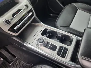 Ford Explorer 2023 XLT 4p SUV