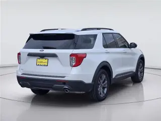 Ford Explorer 2023 XLT 4p SUV