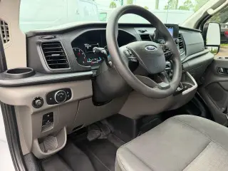 Ford Transit 2023 250 3dr SWB Tech Cargo Van