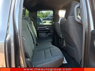 Ram 1500 2020 4x4 Big Horn 4dr Cubica Cuadrada Cabina Cuadrada 6.4 ft. SB Camión en venta