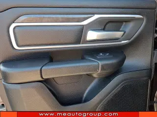 Ram 1500 2020 4x4 Big Horn 4dr Cubica Cuadrada Cabina Cuadrada 6.4 ft. SB Camión en venta