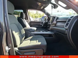 Ram 1500 2020 4x4 Big Horn 4dr Cubica Cuadrada Cabina Cuadrada 6.4 ft. SB Camión en venta