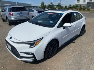 Toyota Corolla Hybrid 2025 SE 4dr Sedan