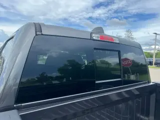 Ram 1500 2022 4x4 Big Horn 4p Puerta Cuadrada de Tripulación 5.6 ft. SB Camioneta