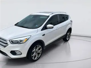 Ford Escape 2017 Titanium SUV 4p.