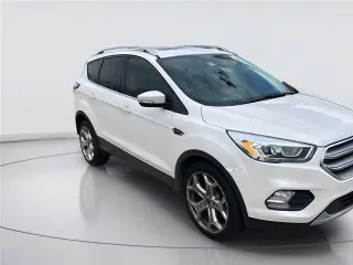 Ford Escape 2017 Titanium SUV 4p.