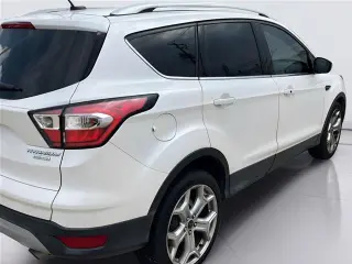 Ford Escape 2017 Titanium SUV 4p.