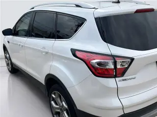 Ford Escape 2017 Titanium SUV 4p.