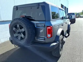 Ford Bronco 2023 4x4 Diamante Negro 4p SUV
