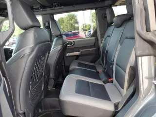 Ford Bronco 2023 4x4 Diamante Negro 4p SUV
