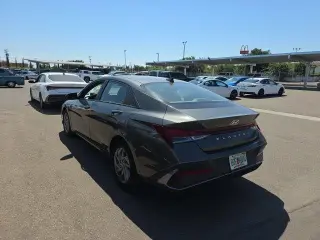 Hyundai ELANTRA 2024 SEL 4dr Sedan