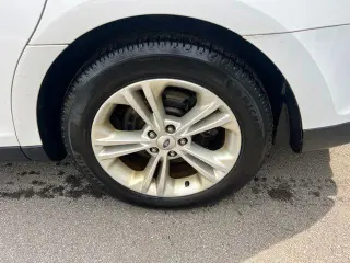 Ford Taurus 2017 SEL 4p Sedan