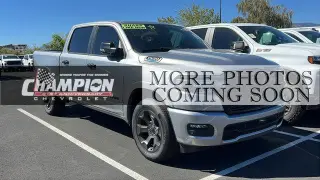 Ram 1500 2025 4x4 Big Horn 4p Cabasión de Tripulación 5.6 ft. SB Camioneta