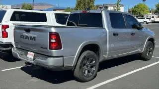 Ram 1500 2025 4x4 Big Horn 4p Cabasión de Tripulación 5.6 ft. SB Camioneta