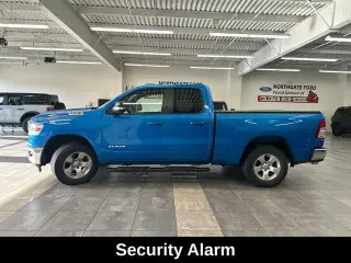 Ram 1500 2021 4x4 Big Horn 4p Cubierta Cuádruple 6,4 pies SB Pickup