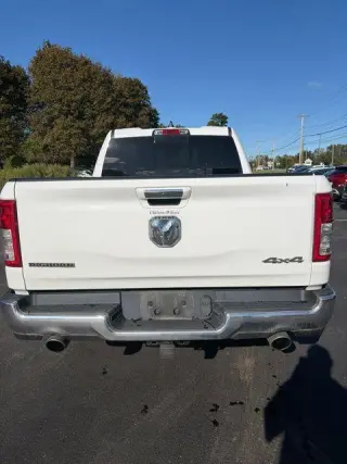 Ram 1500 2019 4x4 Big Horn 4p Cub Cuadrada Cab 6,4 ft. PC Camioneta