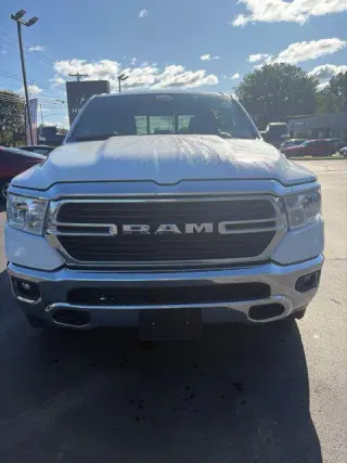 Ram 1500 2019 4x4 Big Horn 4p Cub Cuadrada Cab 6,4 ft. PC Camioneta