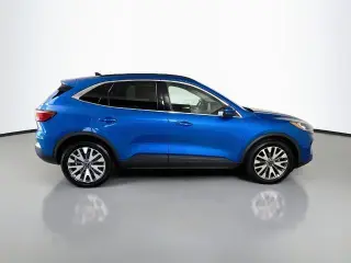 Ford Escape 2020 AWD Titanium 4p SUV