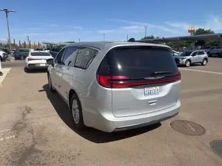Chrysler Pacifica 2023 Touring L 4dr Mini-Van