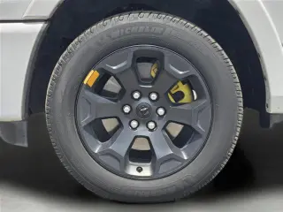 Ram 1500 2025 4x4 Big Horn 4p. Cabina Extendida 5.6 pies. Camioneta Est.