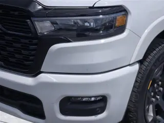 Ram 1500 2025 4x4 Big Horn 4p. Cabina Extendida 5.6 pies. Camioneta Est.