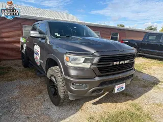 Ram 1500 2021 4x4 Laramie 4dr Crew Cab 5.6 ft. SB Pickup en Llegada Reciente