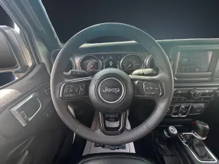 Jeep Gladiator 2023 4x4 Sport 4dr Crew Cab 5.0 ft. SB