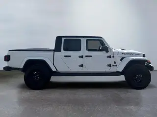 Jeep Gladiator 2023 4x4 Sport 4dr Crew Cab 5.0 ft. SB