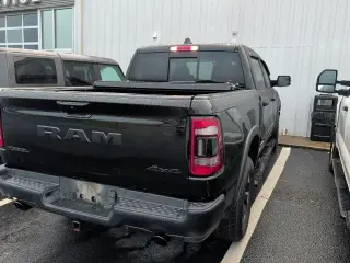 Ram 1500 2021 4x4 Rebel 4dr Cabina de tripulación doble 5.6 ft. SB Pickup