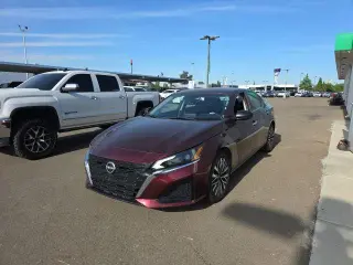 Nissan Altima 2024 2.5 SV 4dr Sedan