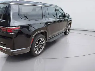 Jeep Wagoneer 2022 4x4 Serie II SUV 4puertas