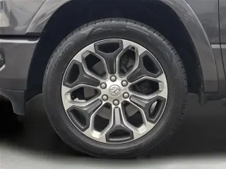 Ram 1500 2020 4x2 Limited 4p Cabina Completa 5.6 pies S Pickup