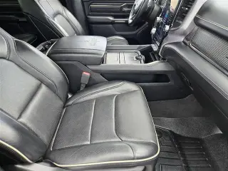Ram 1500 2020 4x2 Limited 4p Cabina Completa 5.6 pies S Pickup
