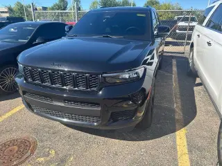 Jeep Grand Cherokee L 2024 4x4 Laredo 4p SUV