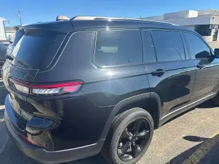 Jeep Grand Cherokee L 2024 4x4 Laredo 4p SUV