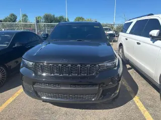 Jeep Grand Cherokee L 2024 4x4 Laredo 4p SUV