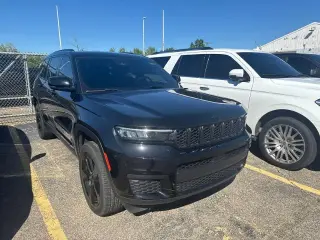 Jeep Grand Cherokee L 2024 4x4 Laredo 4p SUV