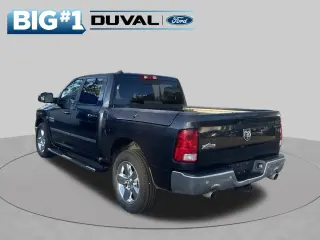 Ram 1500 2017 4x2 SLT 4p Crew Cab 5.5 ft. CB Pickup