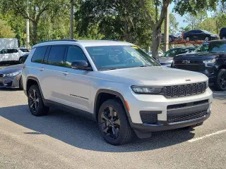 Jeep Grand Cherokee L 2023 4x2 Altitude 4p SUV