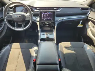 Jeep Grand Cherokee L 2023 4x2 Altitude 4p SUV