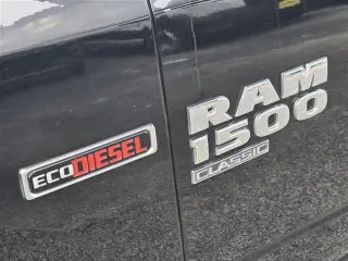 Ram 1500 Clásico 2019 4x2 Tradesman 4p. Cabina Crew 5.5 pies. Caja Corta Pick-up