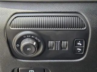 Jeep Wagoneer 2023 4x4 Serie II SUV de 4 puertas