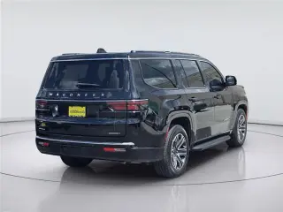 Jeep Wagoneer 2023 4x4 Serie II SUV de 4 puertas