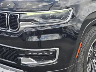 Jeep Wagoneer 2023 4x4 Serie II SUV de 4 puertas