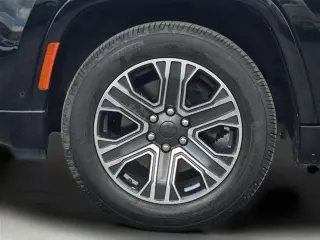 Jeep Wagoneer 2023 4x4 Serie II SUV de 4 puertas