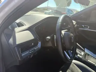 Acura Integra 2025 4dr Liftback CVT con Tecnología y Paquete A-SPEC