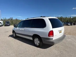 Dodge Grand Caravan 2000 4dr SE Extended Minivan